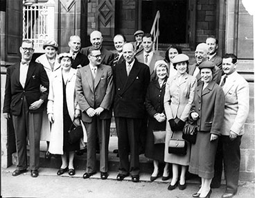 Gorbalds ward outing to Rothesay with James K Webster 1950s.